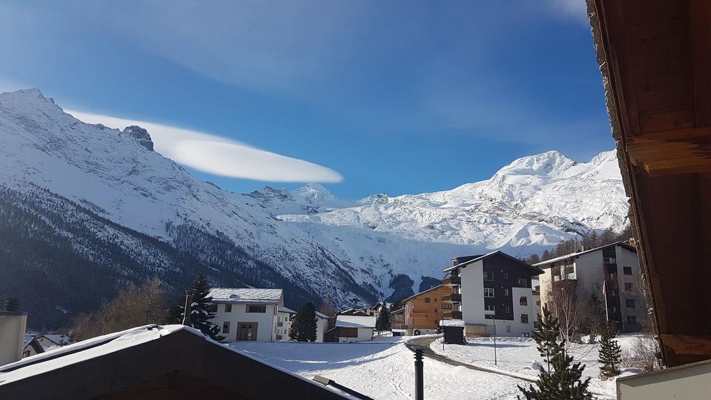 Hotel Alpenperle Саас-Фее Екстериор снимка